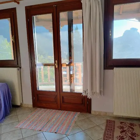 Quiet Comfortable Place To Appartamento Kalambaka